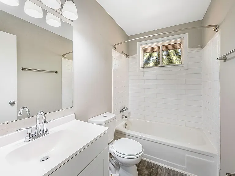 2209 Cockran St SW #C2209 — Photo 17