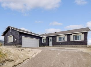 110 NW Oceania Dr, Waldport, OR