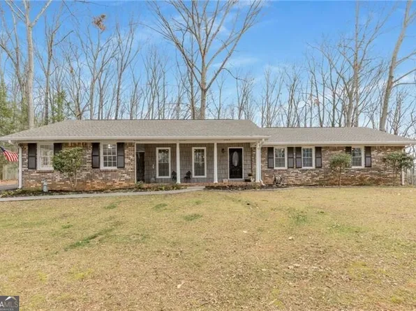 3374 Timber Lake Rd NW, Kennesaw, GA 30144