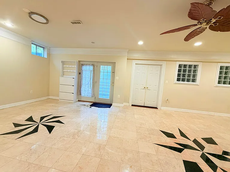 7125 Ayers Meadow Ln — Photo 4