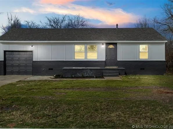 7351 E Marshall Pl, Tulsa, OK 74115