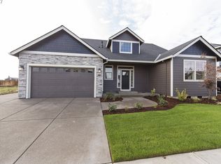 1815 SE 10th Pl, Canby, OR 97013