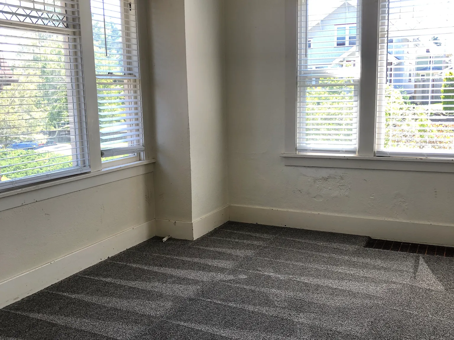 4 bed, 2000 sqft, $2,800 — Photo 4