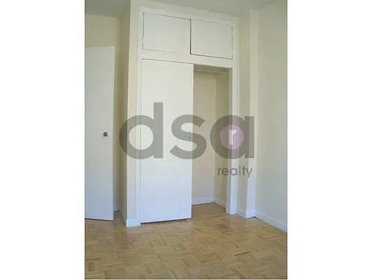 Rented by DSA Realty | media 2