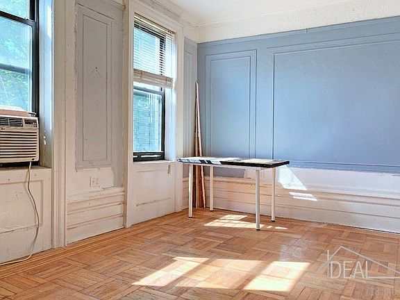 4th image of 116 Cambridge Pl APT 4A