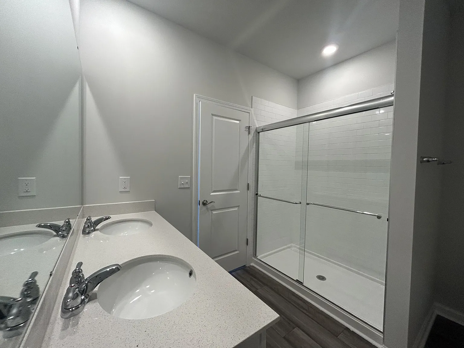 4 bed, 1775 sqft, $2,100 — Photo 4