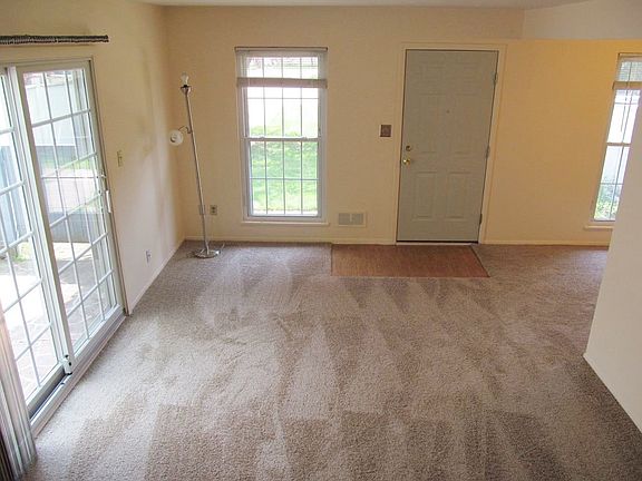4th image of 20572 Williamsburg Ct