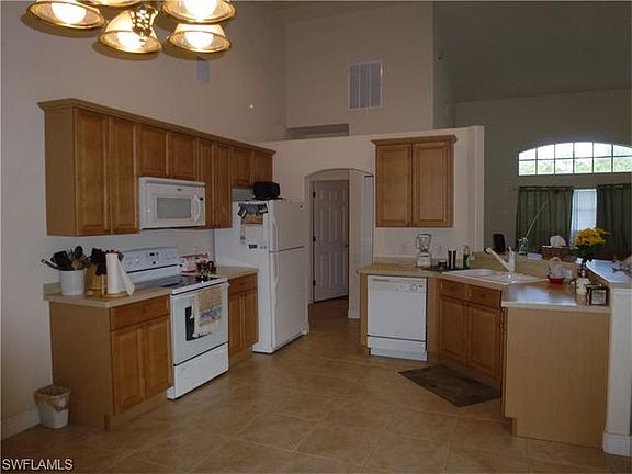 2nd image of 6395 Hodges Dr