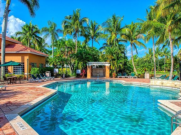 3rd image of 1235 Wildwood Lakes Blvd #4-305