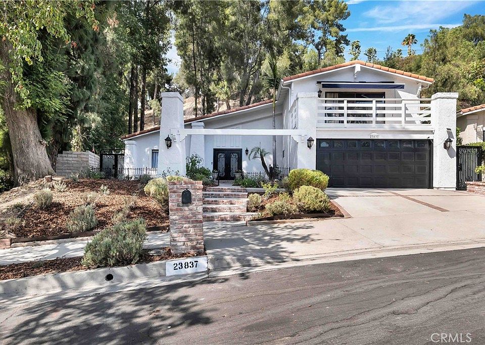 1st image of 23837 Ladrillo St