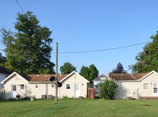 805 Van Buren St, Walkerton, IN 46574