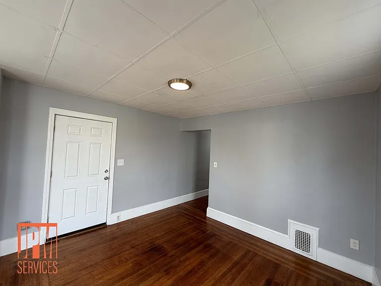 1 Haddington Pl — Photo 2