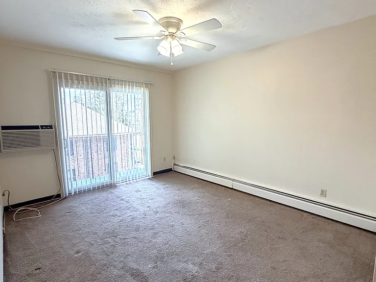 5 Edwards St #25 — Photo 3