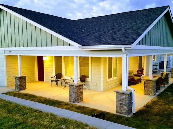 1725 Pioneer Dr, Lewiston, ID 83501