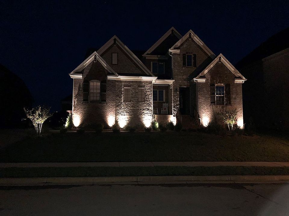 2nd image of 949 Vinings Blvd