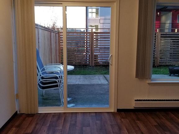 4th image of 2501 14th Ave W APT 19