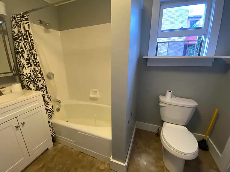 49 Walnut St #1 — Photo 11