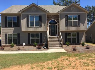 1517 Blakewood Trl, Bethlehem, GA 30620