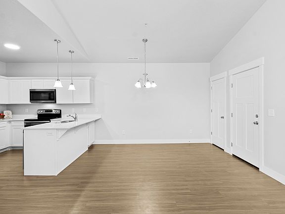 3rd image of 1386 N 3830 W Unit 304