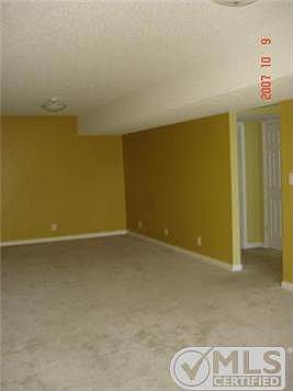 3rd image of 1047 Hedge Apple Dr