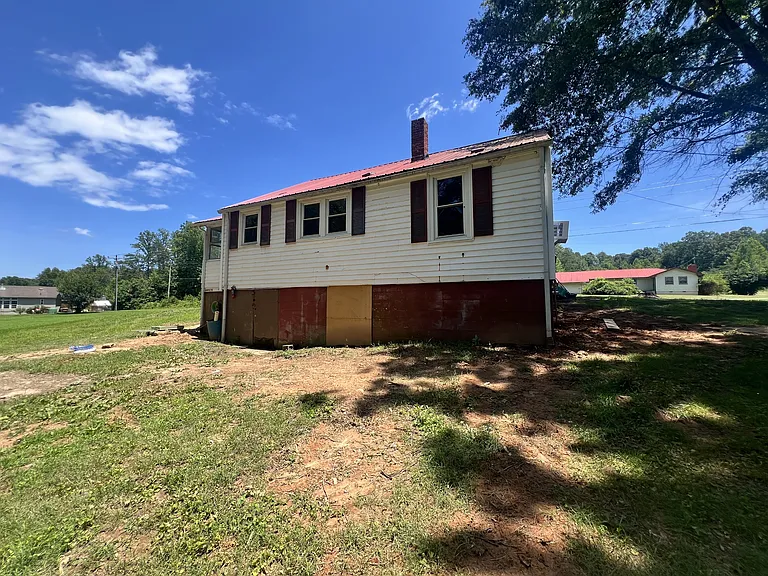 243 Boomer Commons Center Rd — Photo 3