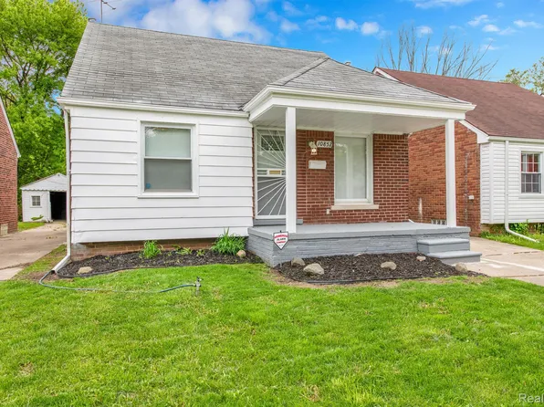 10852 Balfour Rd, Detroit, MI 48224