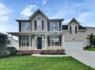 3127 Champions Trail Ln, Knoxville, TN 37931