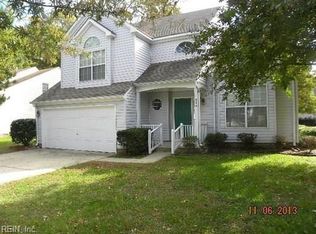 978 Heathland Dr, Newport News, VA 23602