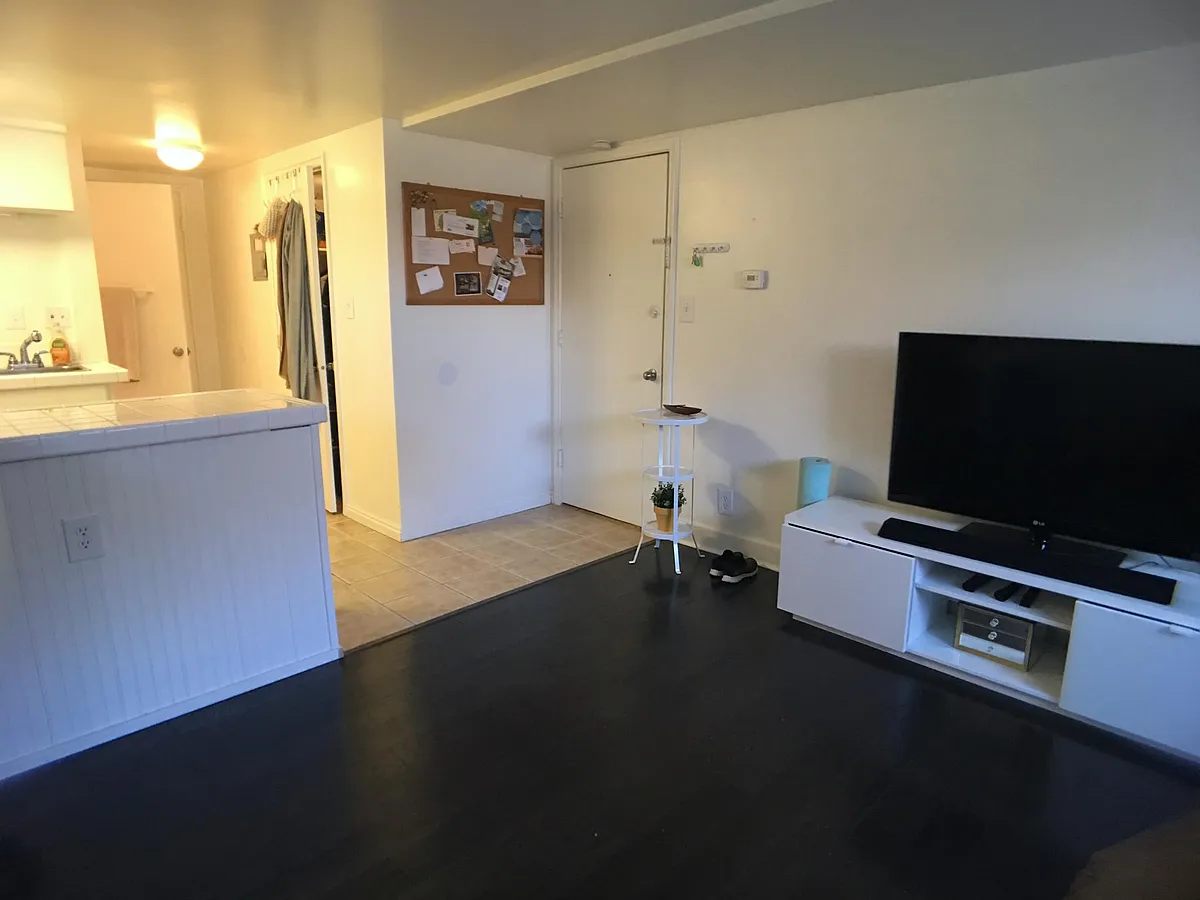 Building Photo - 815 S 600 E #5