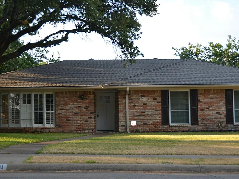 2401 Westridge Dr — Photo 9