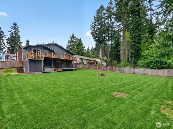 4815 West Tapps Dr East, Lake Tapps, WA 98391
