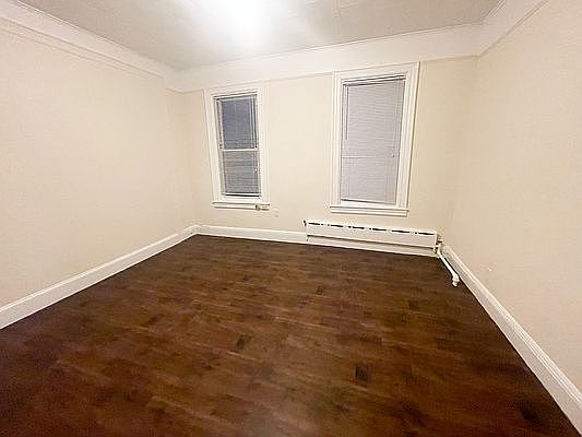 2nd image of 2823 43rd St