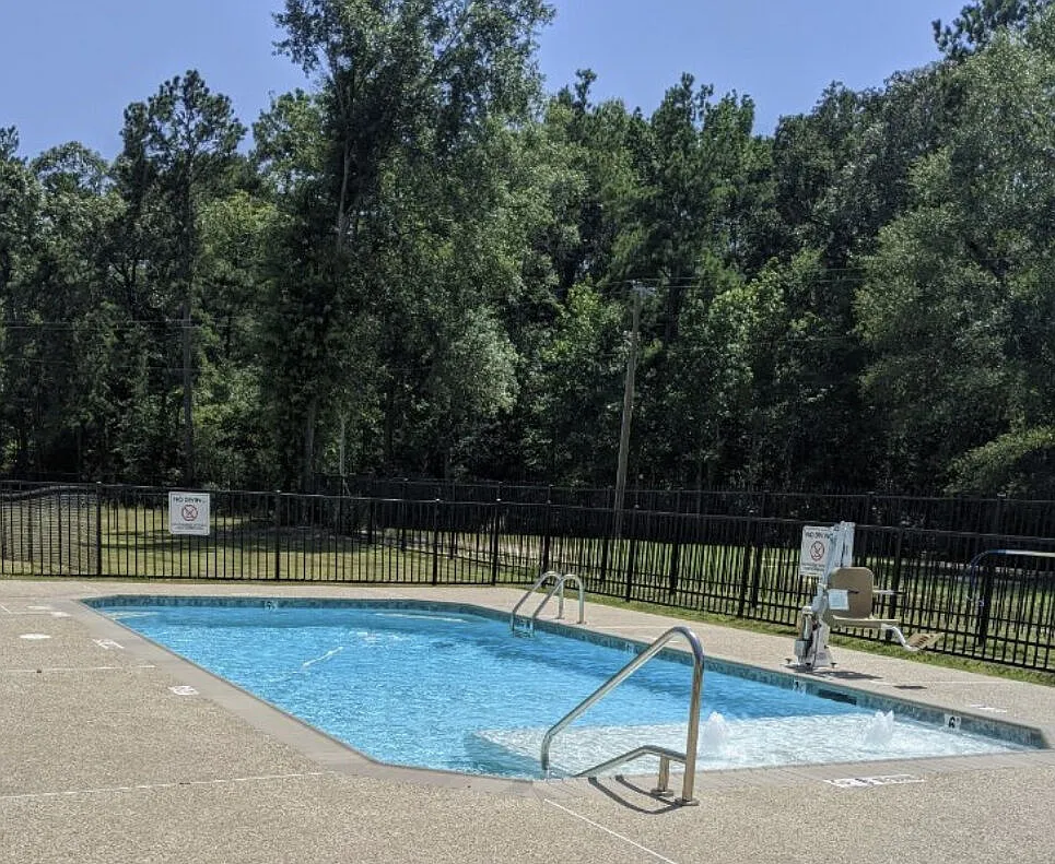 The Villas at Pine Grove — Photo 1