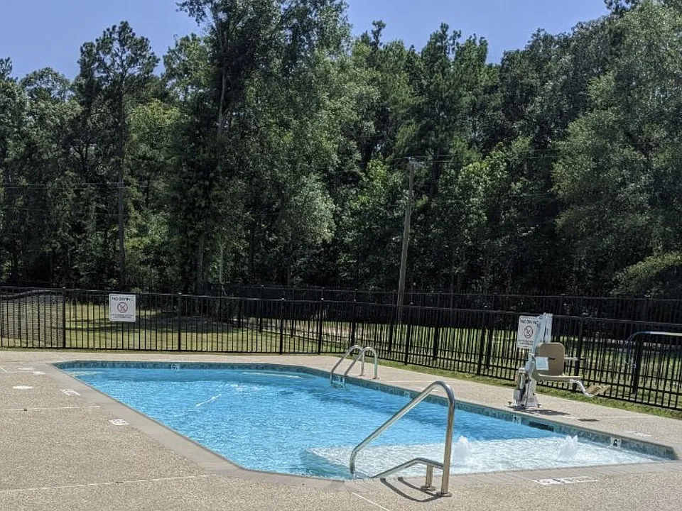 The Villas at Pine Grove