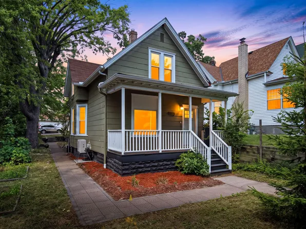661 Magnolia Ave E, Saint Paul, MN 55106