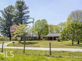 3615 Level Grove Rd, Cornelia, GA 30531