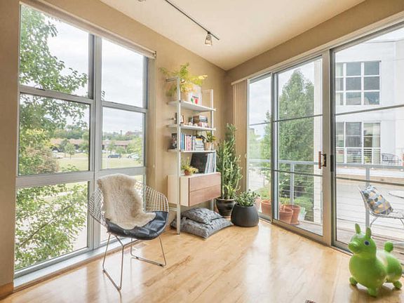 3rd image of 2166 N Commerce St #2166