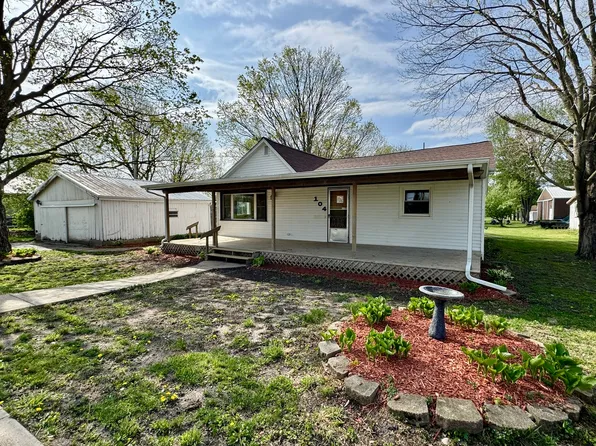 104 E Lafayette St, Magnolia, IL 61336