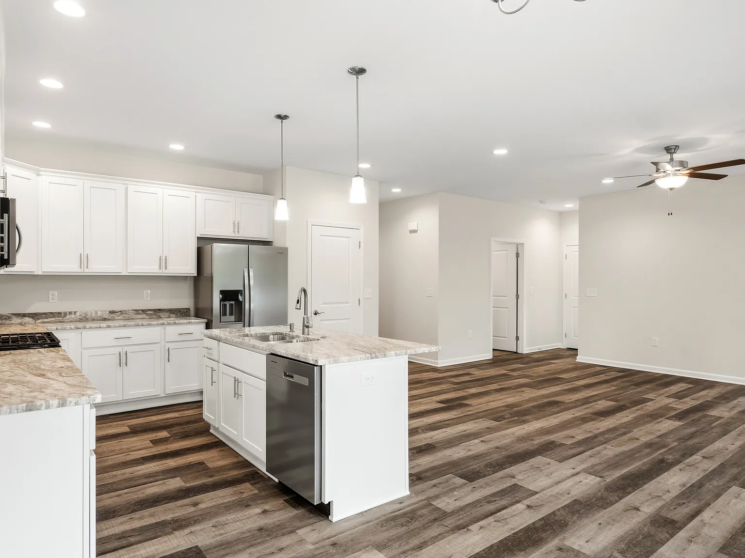 3 bed, 1675 sqft, $2,000 — Photo 4