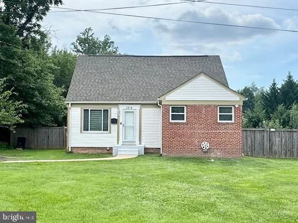 3814 Jancie Rd, Fairfax, VA 22030