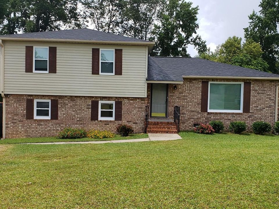 1st image of 293 Meadowlake Dr
