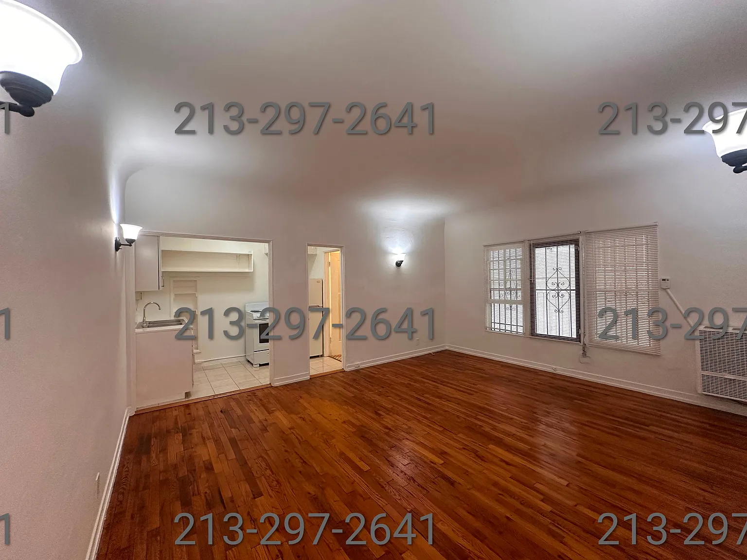 7063 Lanewood Ave — Photo 1