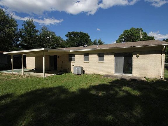 3rd image of 7183 Schwab Dr