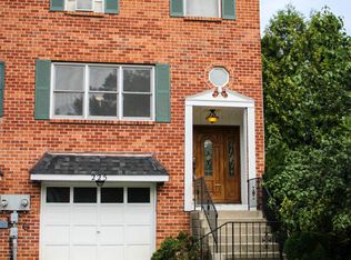 225 Vista Dr, Easton, PA 18042