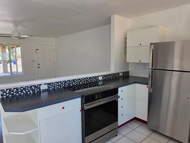 1506 E Palmdale Dr — Photo 11