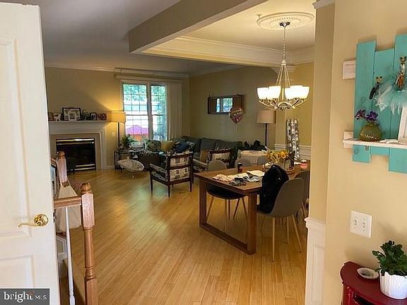 2nd image of 11905 Castlegate Ct #39