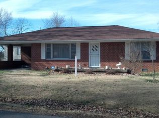 201 Patterson St, Paris, TN 38242