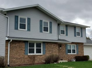 7538 S 75th St, Franklin, WI 53132