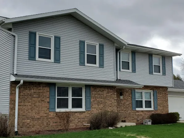 7538 S 75th St, Franklin, WI 53132