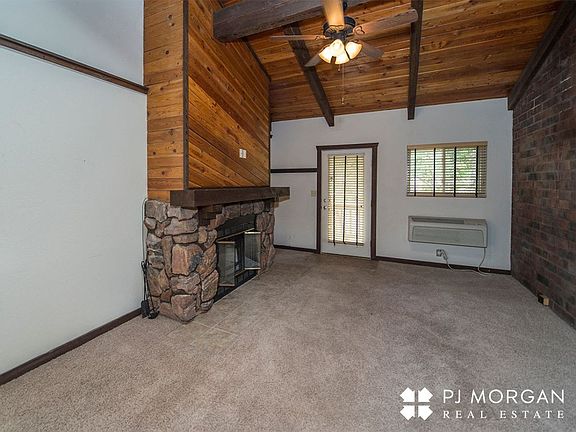 3rd image of 8941 Miami St APT 22